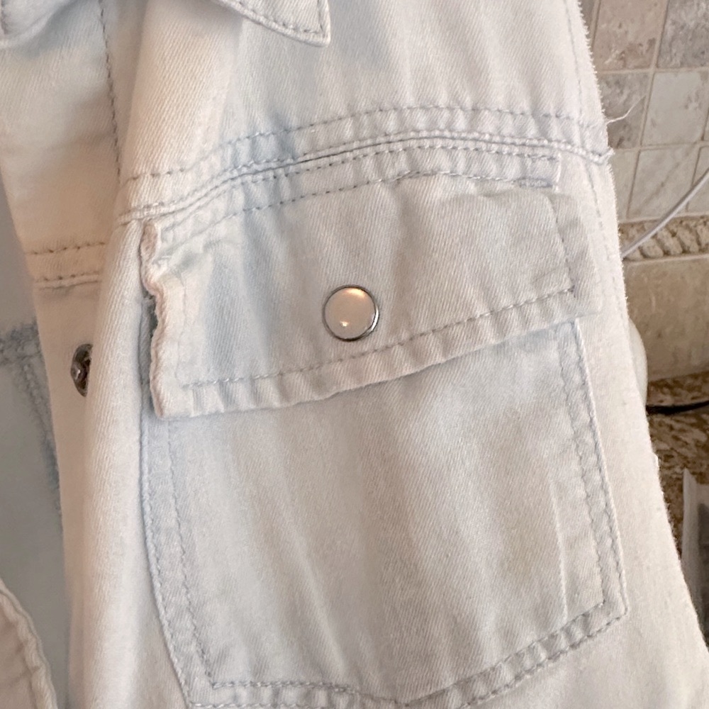 Roxy Light Blue Sleeveless Button Down Shirt Raw … - image 3